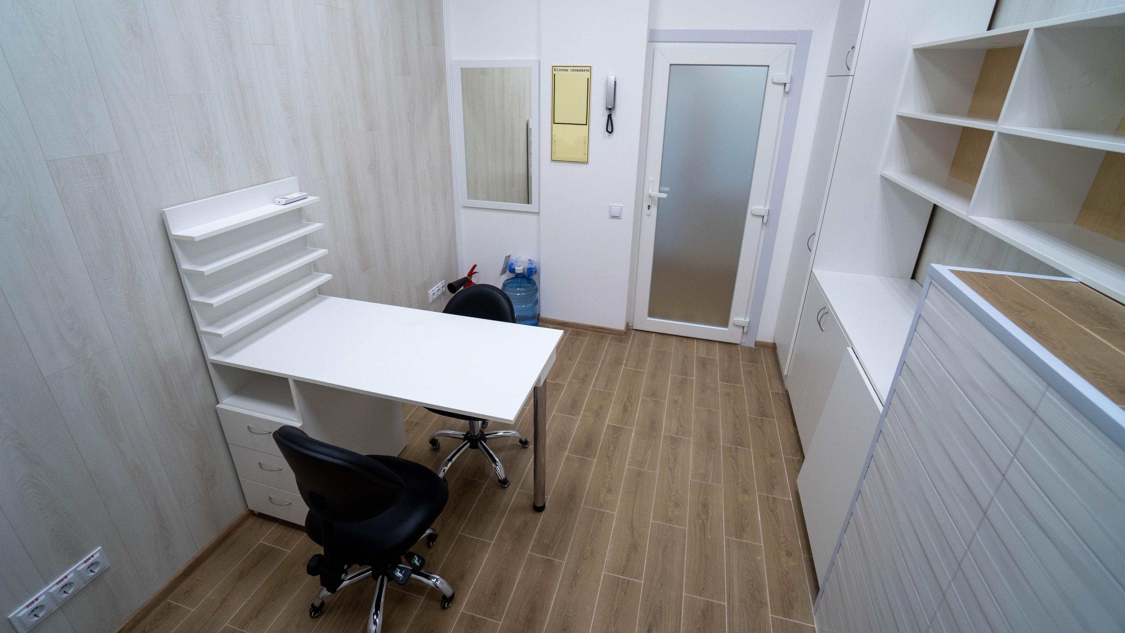 Нові кабінети для б'юті-майстрів в Києві в Дарницькому районі, Фото 1062