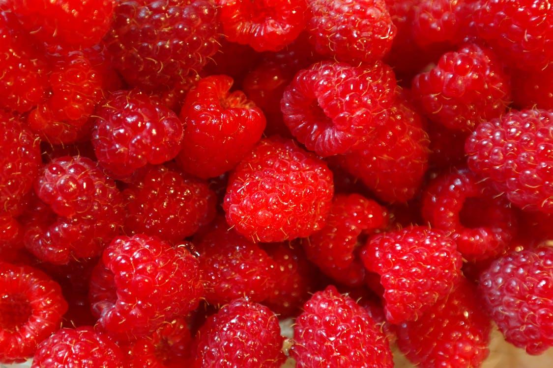 Raspberry: the main berry of the season, Photo 821