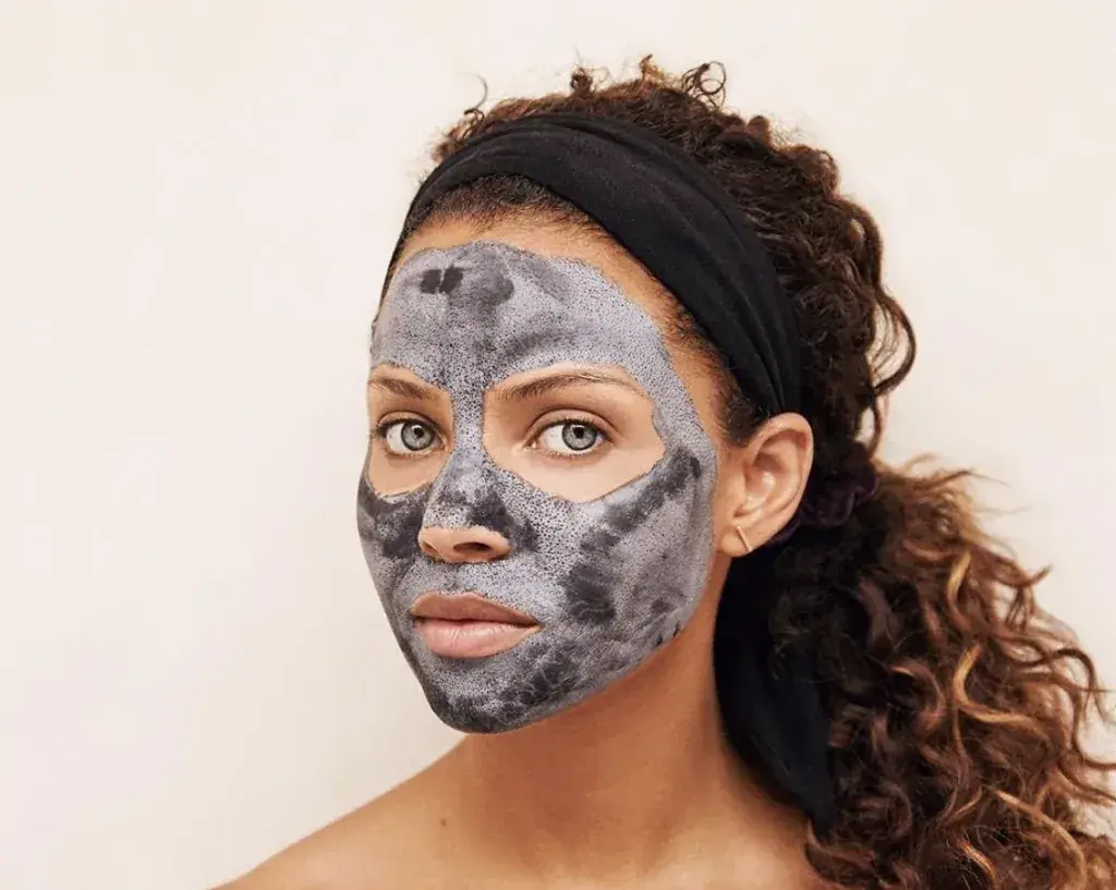 Черная маска для лица: эффект, принцип действия, рецепт, Фото 457